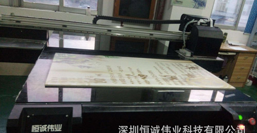 UV平板打印機加工超大型產(chǎn)品怎樣算價格？